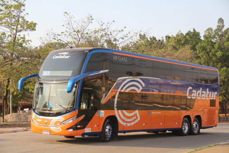 ÔNIBUS DOUBLE DECK DD 2880 CADATUR (32)